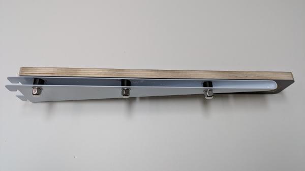 Grundträger für 2-reihige Regalschienen